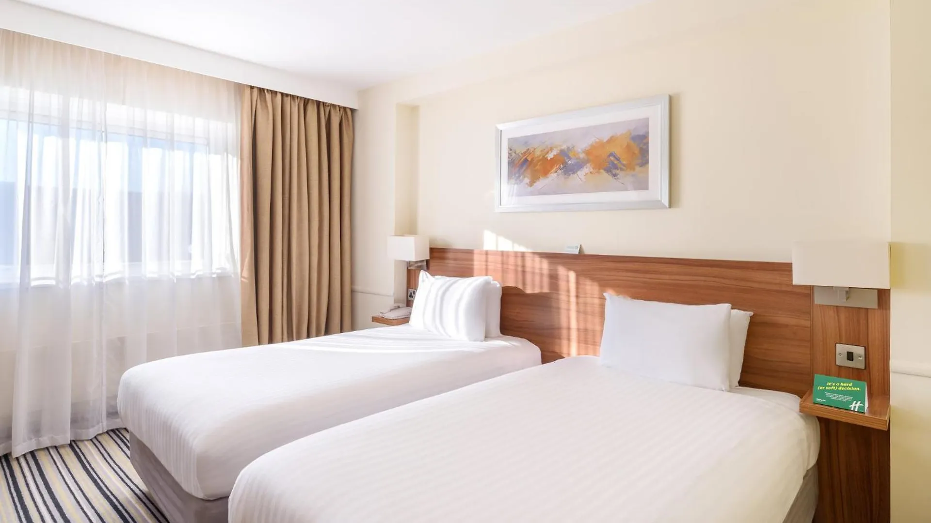 **** Hotel Holiday Inn Leeds-Wakefield M1 Jct40 By Ihg Reino Unido